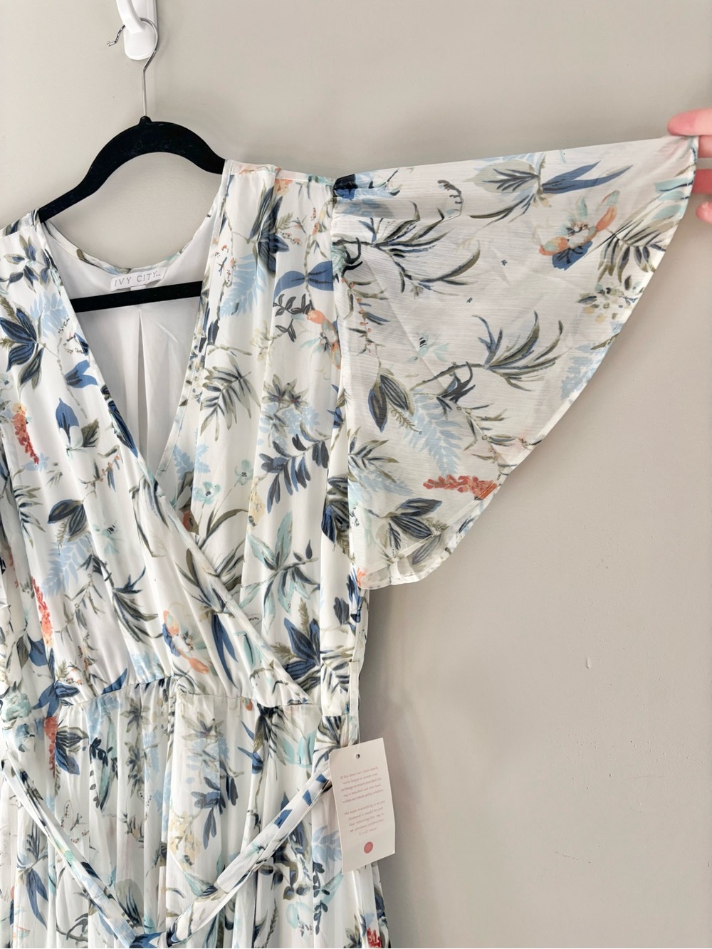 NWT Ivy City Co 1X Floral Maxi Dress Flutter Sleeve Tie Waist Cottagecore - Picture 7 of 12